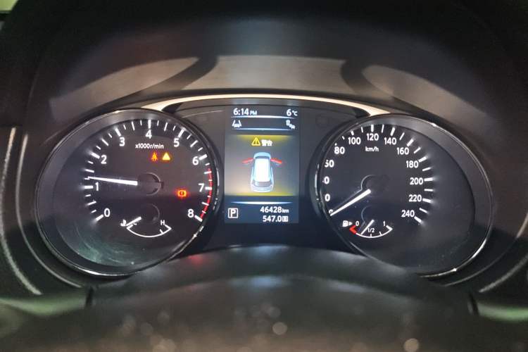 Used Nissan X-Trail 2014 2.5L CVT Luxury Edition 4WD