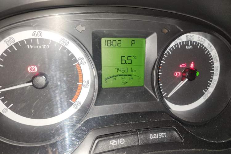 Used Skoda Fabia 2017 1.4L Automatic Car Enjoy Edition