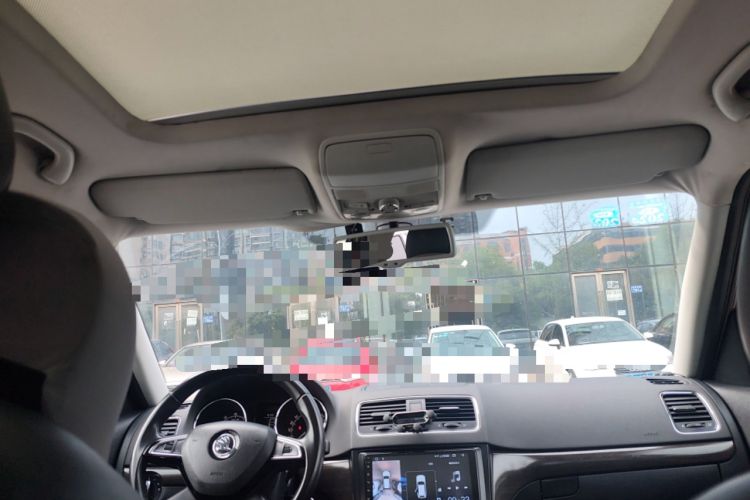 Used Skoda Yeti 2014 1.8TSI DSG All-Wheel Drive Edition Headliner