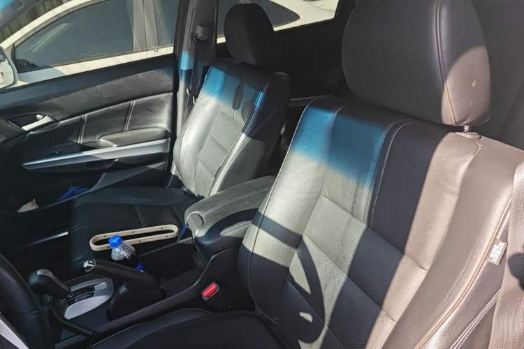 Used Honda Crosstour 2012 2.4L Luxury Edition