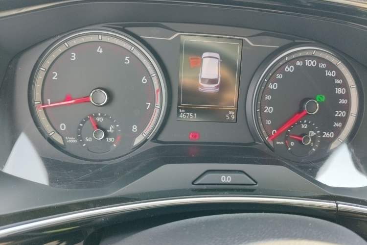 Used Volkswagen Tayron 2022 280TSI Two-Wheel Drive Luxury Smart Connectivity Version Odometer Close Up