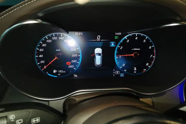 Used Mercedes-Benz GLC 2020 GLC 260 L 4MATIC Luxury Model Instrument Cluster