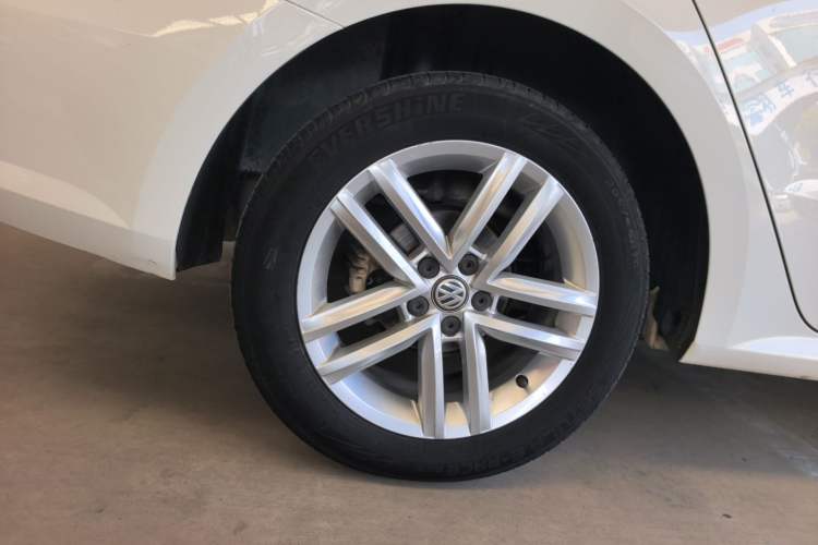 Used Volkswagen Gran Lavida 2017 230TSI DSG Comfort Edition