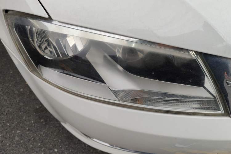 Used Volkswagen Lavida 2013 1.4TSI DSG Luxury Edition
