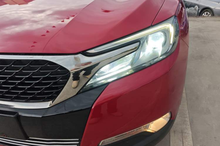 Used DS 6 2014 1.6T Luxury Edition THP160
