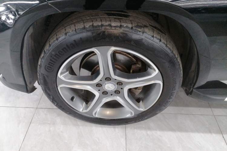 Used Mercedes-Benz GLK-Class 2015 GLK 300 4MATIC Fashion Edition Ultimate Version
