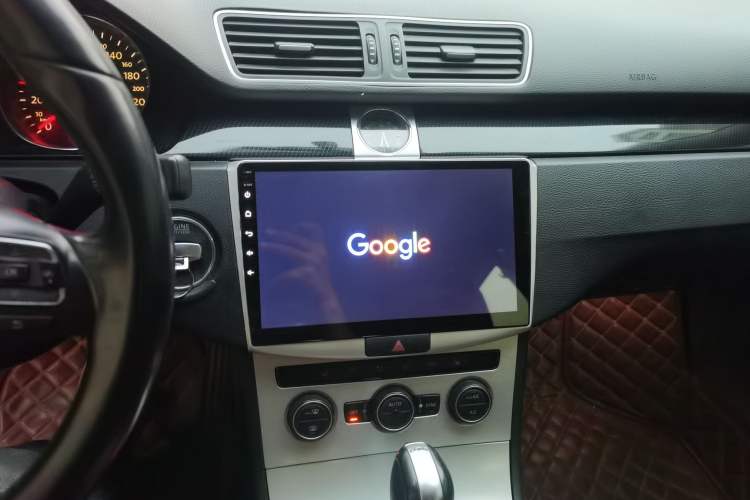 Used Volkswagen Magotan 2013 1.8TSI Luxury Model Audio And AC Panel