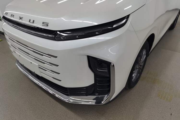 Used SAIC MAXUS G50 PHEV 2025 Leading Edition
