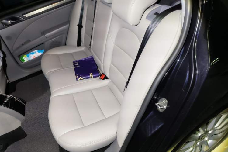 Used Skoda Superb 2013 1.8TSI Automatic MingShi Edition Left Rear Seat