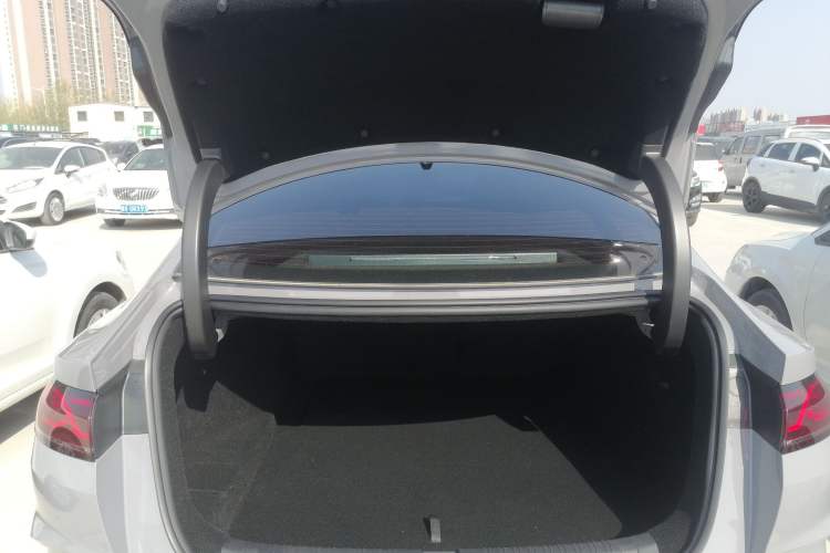 Used BYD Qin L 2026 DM-i 128KM Leading Edition Trunk