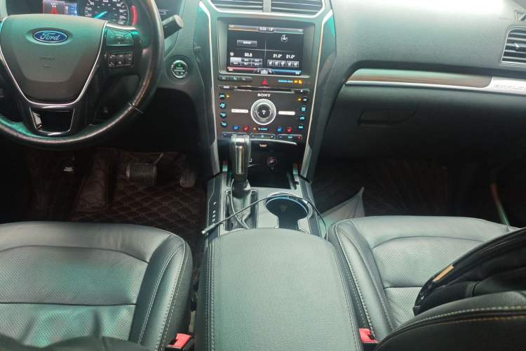 Used Ford Explorer 2016 2.3T Elite Edition
