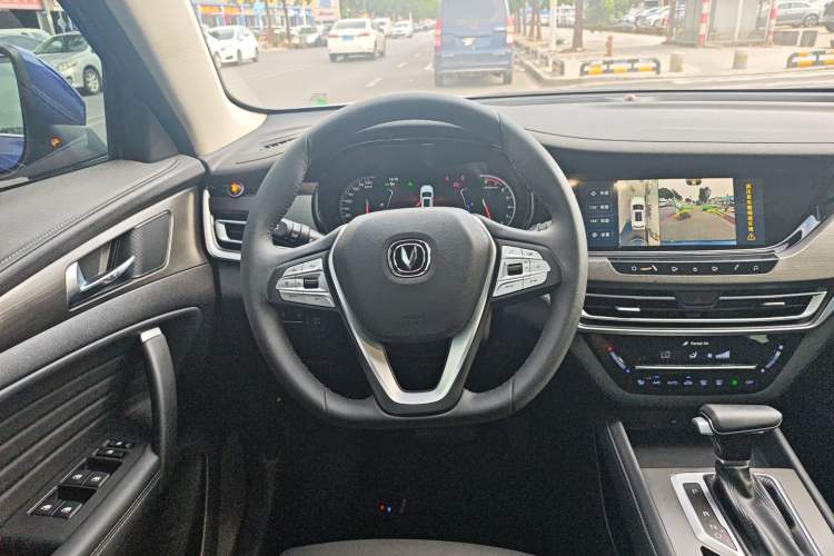 Used Changan CS35PLUS 2019 1.4T DCT Smart Connect Blue Whale Edition
