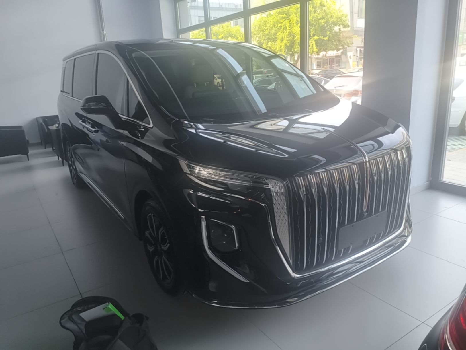 Hongqi HQ9 2023 2.0T Smart Connect Flagship Edition - Chinese Trim Ling — снимка 3