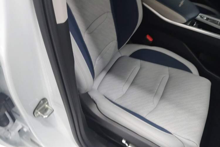 Used Geely Auto Preface 2021 2.0TD Luxury Version