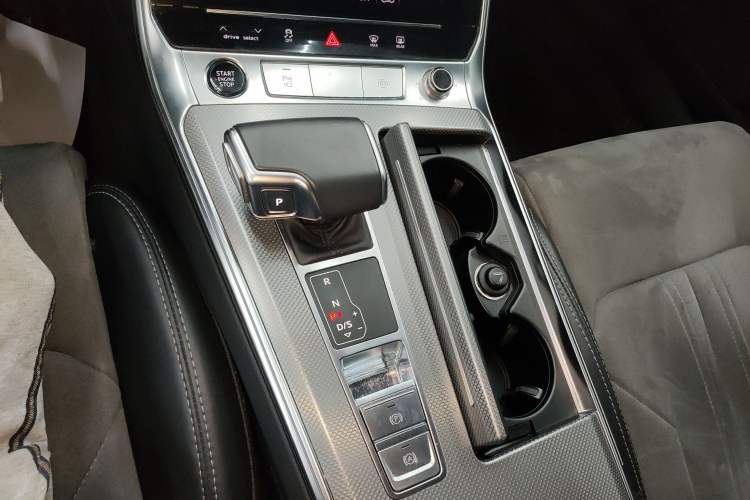 Used Audi A6L 2023 45 TFSI Prestige Dynamic Edition Gear Lever