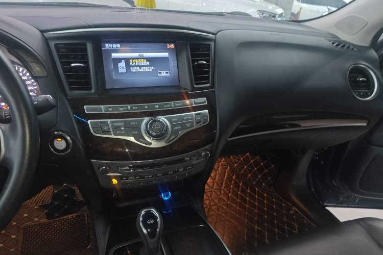 Used Infiniti QX60 2018 2.5 S/C Hybrid Two-Wheel-Drive Excellence Edition China VI Standard