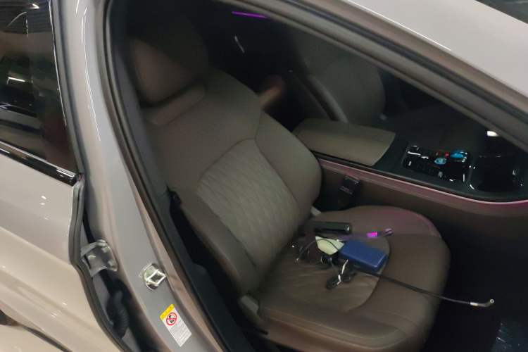 Used BYD Han 2025 DM-i Smart Drive 125KM Prestige Model