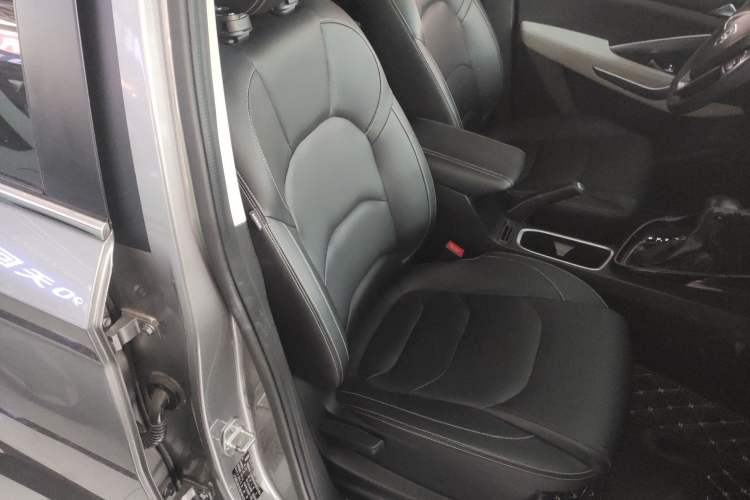 Used Baojun 530 2019 1.5T CVT Luxury Model China V
