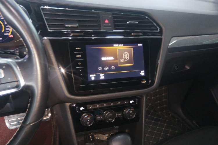 Used Volkswagen Tiguan L 2021 330TSI Automatic Two-Wheel Drive R-Line Flagship Edition
