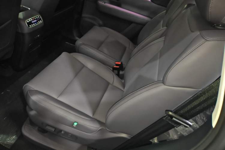 Used Leapmotor C16 2026 All-Electric 630 LiDAR Version 6-Seater