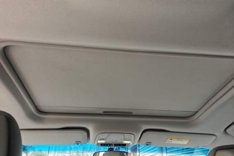 Used Buick GL8 2018 ES 28T Comfort Model China VI Standard