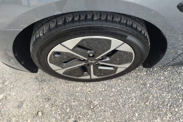 Used XPeng MONA M03 2024 515 Long-Range Left Front Wheel Hub