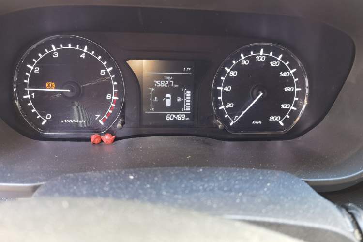 Used CHANGAN OSHAN X70A 2018 1.5L Manual Comfort Model Odometer Close Up