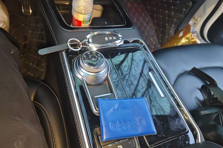 Used Ford Edge 2021 PLUS EcoBoost 245 Two-Wheel-Drive Titanium 7-Seater