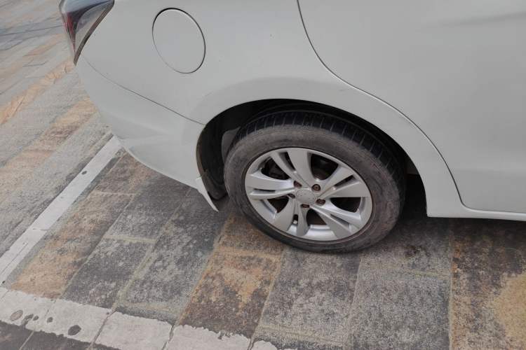 Used GAC Trumpchi GA3 2013 1.6L Automatic Luxury ESP Version