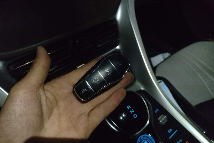 Used BYD Song Pro New Energy 2022 DM-i 110km Flagship Model Vehicle Key