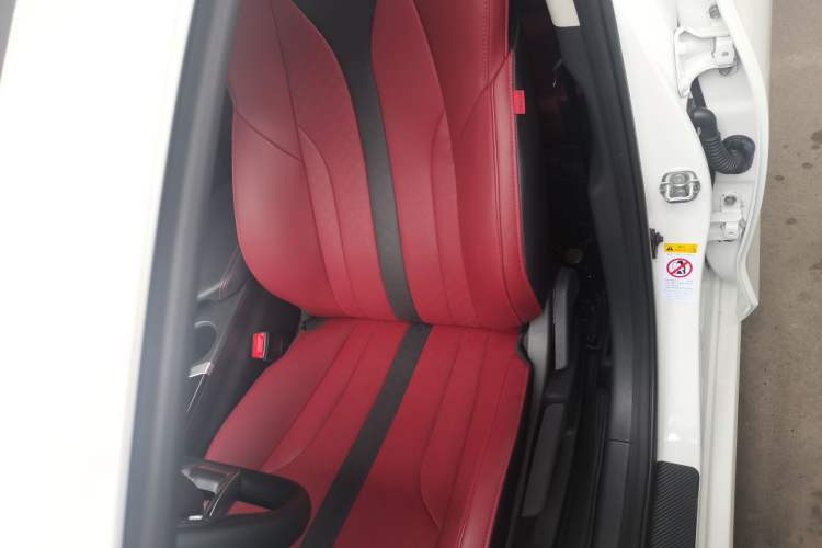 Used CHANGAN Eado 2021 PLUS Blue Whale NE 1.4T GDI DCT Prestige Model
