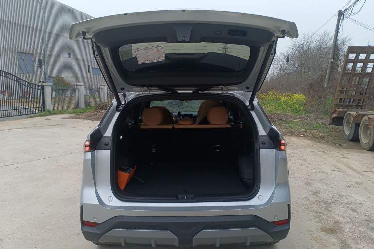 Used Geely Galaxy L7 2023 1.5T 115 km MAX