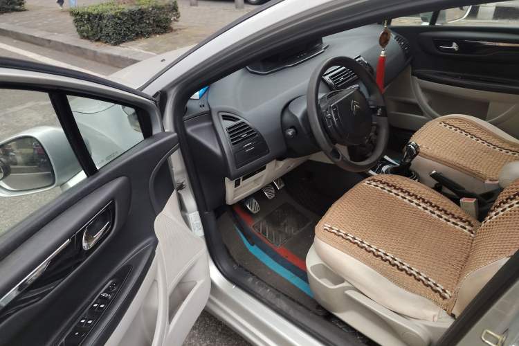 Used Citroen C-Quatre 2012 Sedan 1.6L Manual Prestige Model
