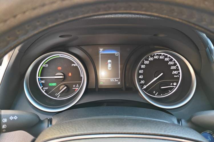 Used Toyota Camry 2023 Dual-Motor 2.5 HGVP Leading Edition