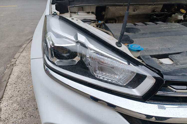 Used Chery Tiggo 8 2021 Kunpeng Edition 290TGDI Automatic Zhanchi Version Right Front Headlight