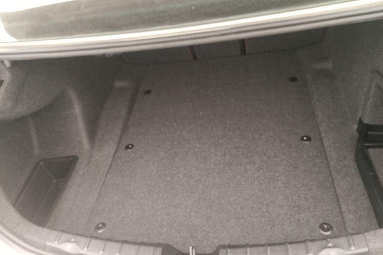 Used BMW 3 Series 2018 320Li Fashion Model
