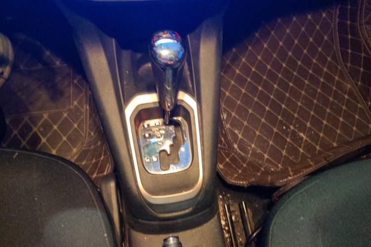 Used Peugeot 301 2014 1.6L Automatic Comfort Edition