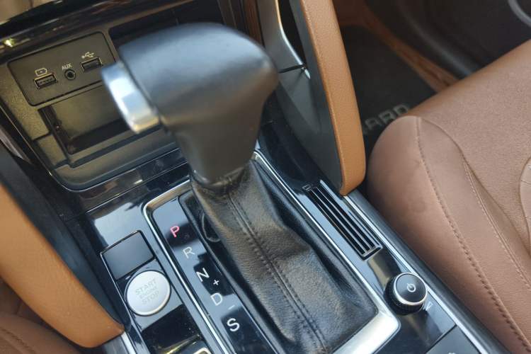 Used BORGWARD BX7 2016 28T Four-Wheel Drive Flagship Version 5 Seats