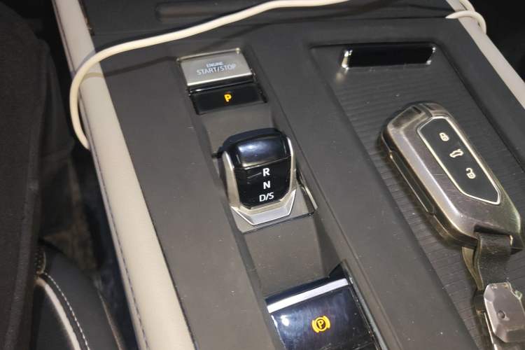 Used Volkswagen Teramont 2021 380TSI Four-Wheel Drive Prestige Luxury Edition Gear Lever