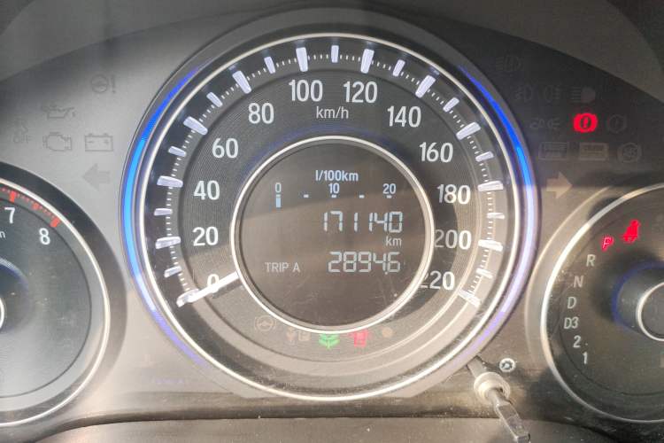 Used Honda Crider 2013 1.8L automatic luxury edition