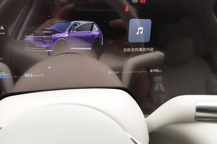 Used Hima AITO M8 2025 Extended-Range Max+ Version 53.4 kWh 5-Seater Edition
