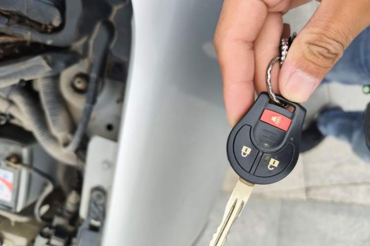 Used Nissan March 2010 1.5L Automatic Easy-Style Version
