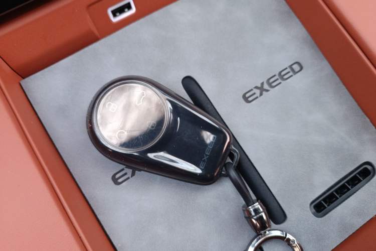 Used EXEED Lanyue C-DM 2025 180 Ultra-Long Range Ultra All-Wheel Drive 7-Seater