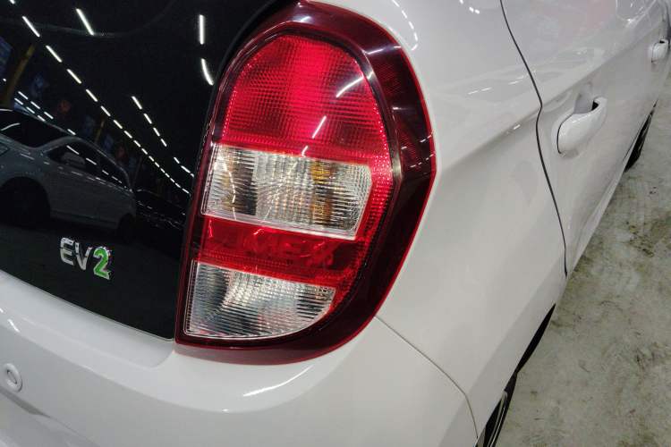 Used JMEV Xiao Qilin 2023 Joyful Edition 201km Comfort Model Exterior 3