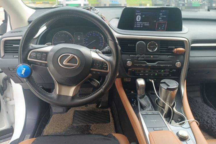 Used Lexus RX 2020 300 Two-Wheel Drive Comfort Edition China VI Standard Steering Wheel