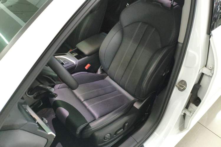 Used Audi A4L 2020 40 TFSI Fashion Dynamic Model
