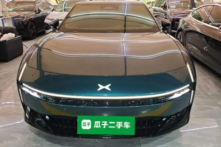 Used XPeng P7 2025 Model—750 All-Wheel-Drive High-Performance Ultra