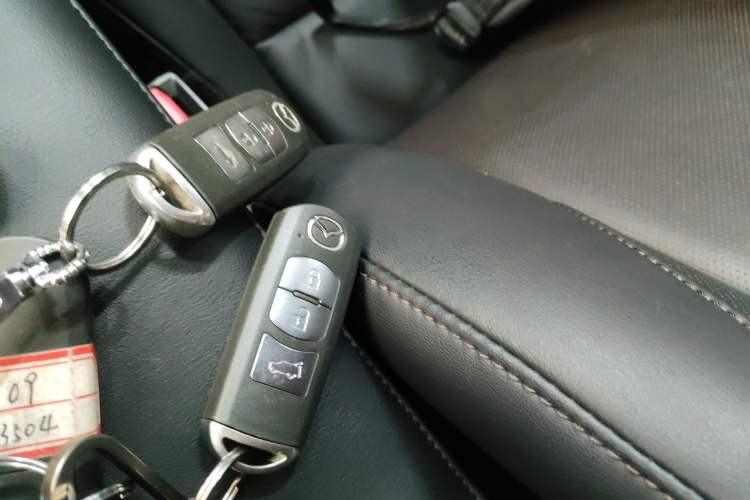 Used Mazda 3 Axela 2021 2.0L Automatic Zhiya Edition Interior 1