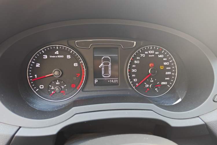 Used Audi Q3 2016 30 TFSI Fashion Model