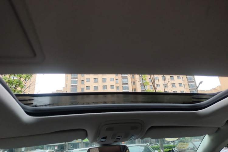 Used Audi A8 2013 A8L 30 FSI Comfort Model
